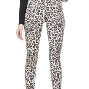 NWT Good American Good Waist crop skinny jeans.